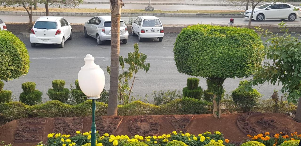 فندق إنفوي كونتيننتال اسلام اباد المظهر الخارجي الصورة